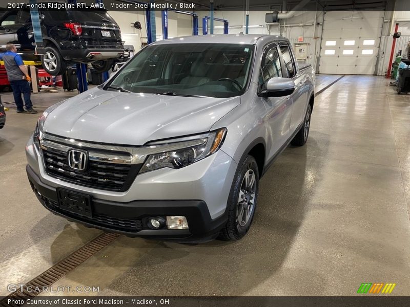 Modern Steel Metallic / Black 2017 Honda Ridgeline RTL AWD