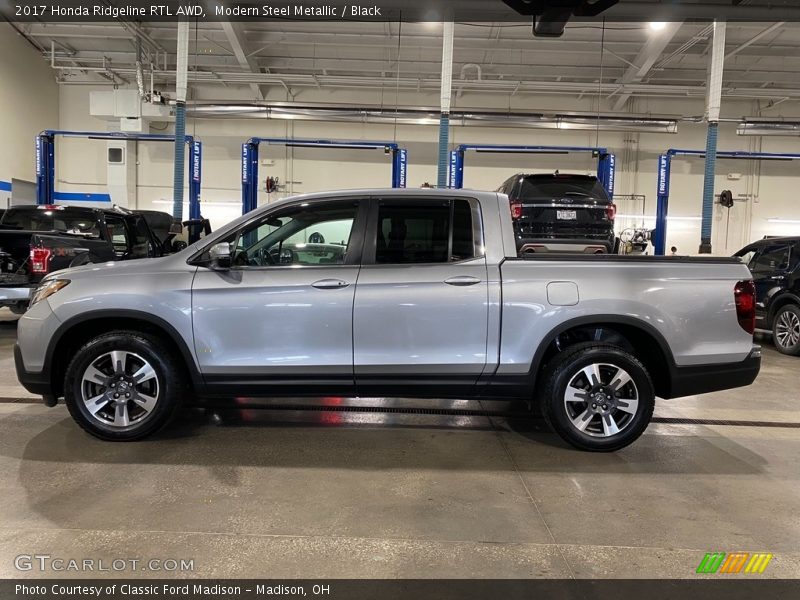 Modern Steel Metallic / Black 2017 Honda Ridgeline RTL AWD