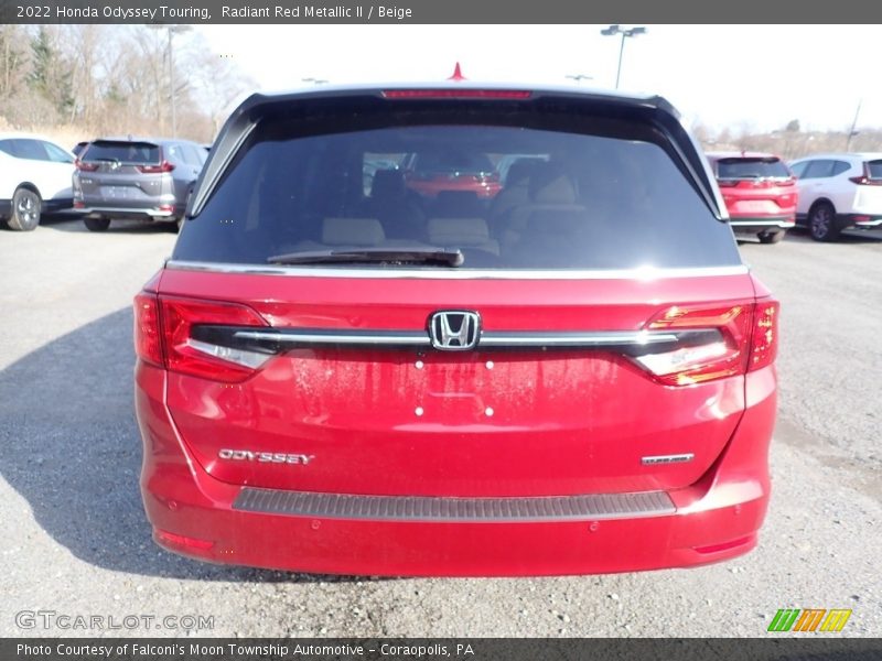 Radiant Red Metallic II / Beige 2022 Honda Odyssey Touring