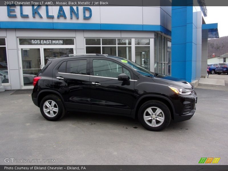 Mosaic Black Metallic / Jet Black 2017 Chevrolet Trax LT AWD