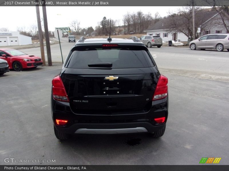 Mosaic Black Metallic / Jet Black 2017 Chevrolet Trax LT AWD