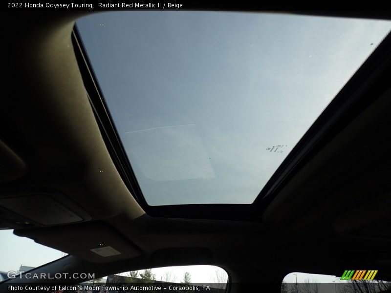 Radiant Red Metallic II / Beige 2022 Honda Odyssey Touring