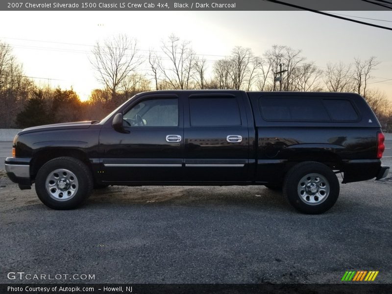 Black / Dark Charcoal 2007 Chevrolet Silverado 1500 Classic LS Crew Cab 4x4