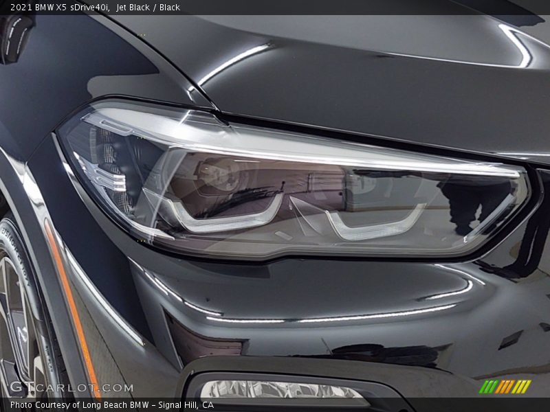 Jet Black / Black 2021 BMW X5 sDrive40i
