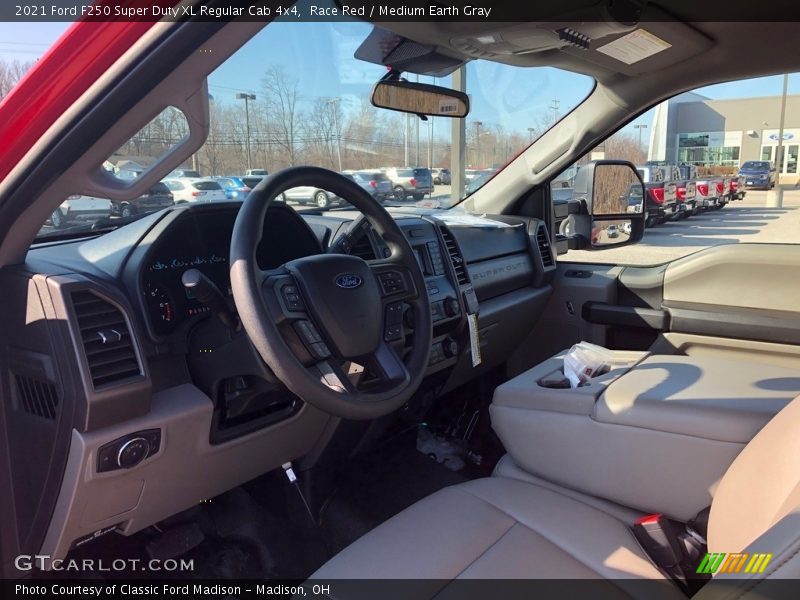 Race Red / Medium Earth Gray 2021 Ford F250 Super Duty XL Regular Cab 4x4