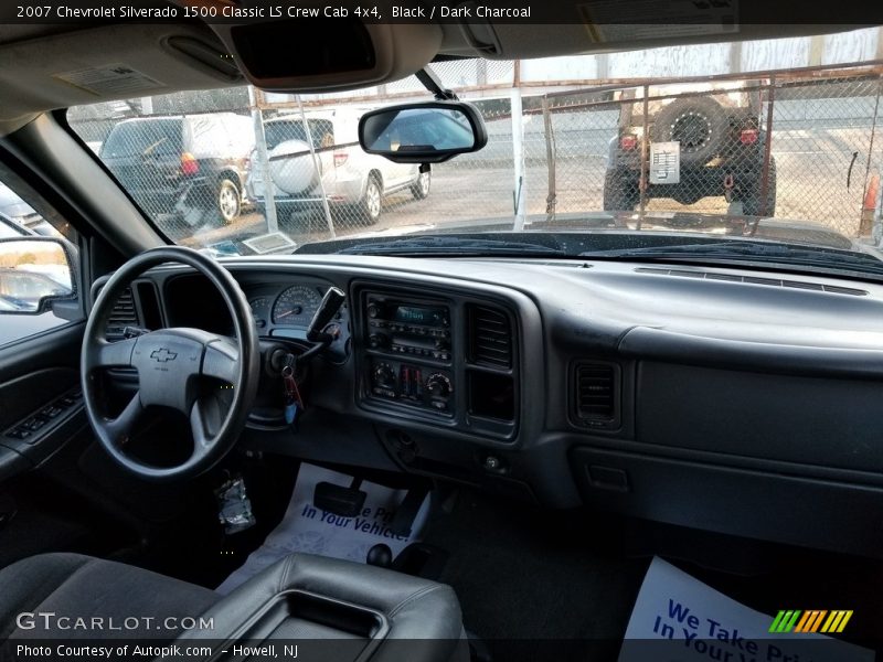 Black / Dark Charcoal 2007 Chevrolet Silverado 1500 Classic LS Crew Cab 4x4