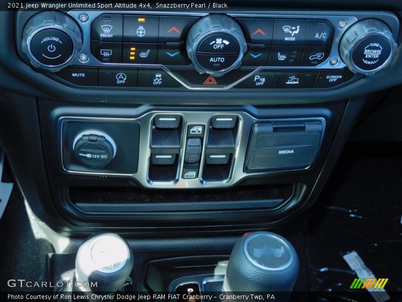 Snazzberry Pearl / Black 2021 Jeep Wrangler Unlimited Sport Altitude 4x4