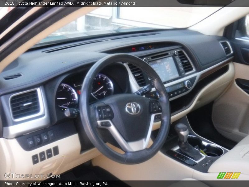 Midnight Black Metallic / Almond 2018 Toyota Highlander Limited AWD