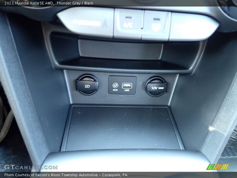 Thunder Gray / Black 2021 Hyundai Kona SE AWD