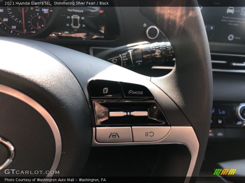 Shimmering Silver Pearl / Black 2021 Hyundai Elantra SEL