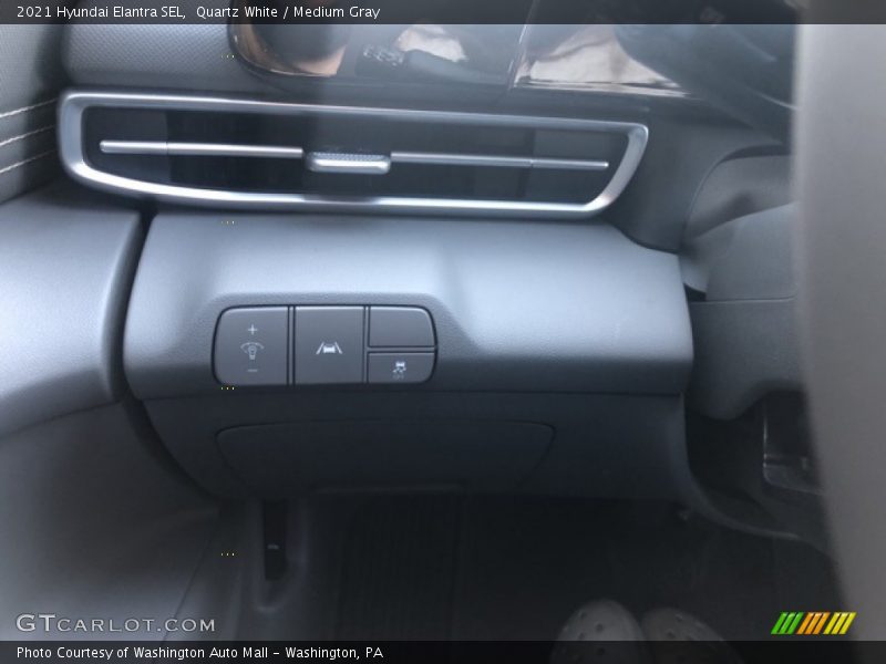 Quartz White / Medium Gray 2021 Hyundai Elantra SEL
