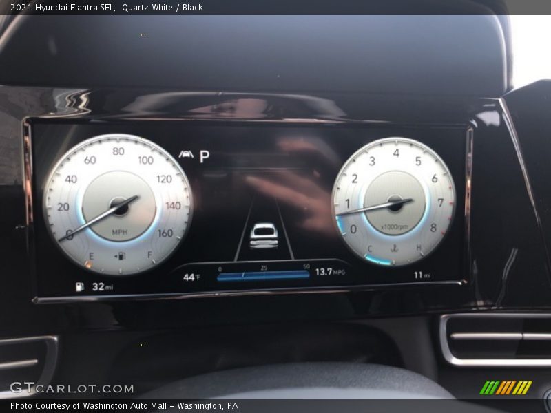 Quartz White / Black 2021 Hyundai Elantra SEL