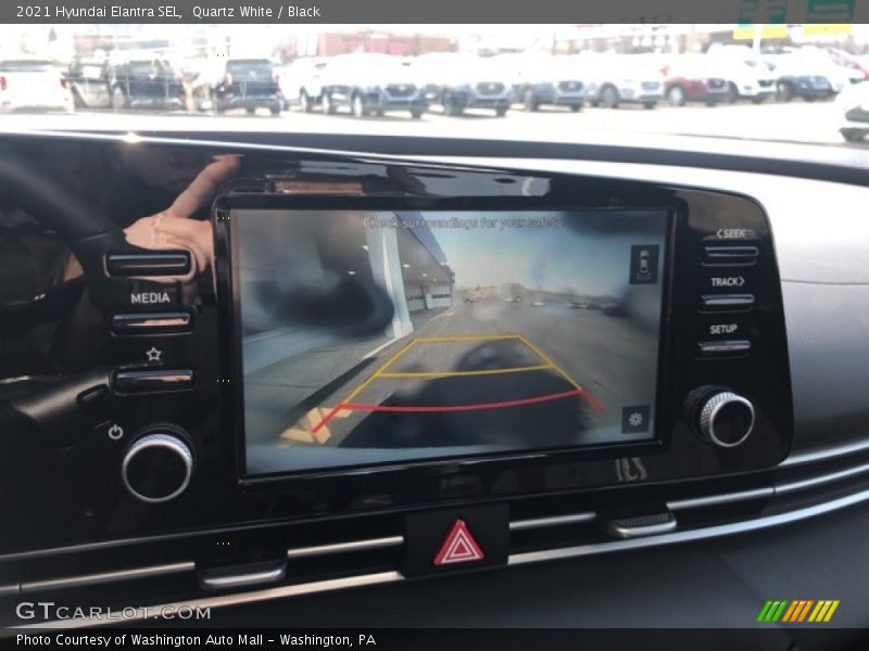 Quartz White / Black 2021 Hyundai Elantra SEL