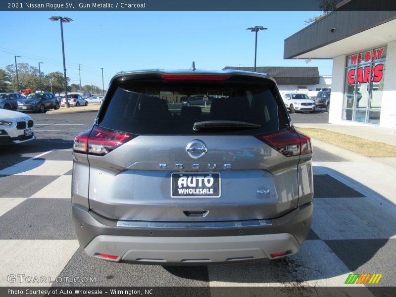 Gun Metallic / Charcoal 2021 Nissan Rogue SV