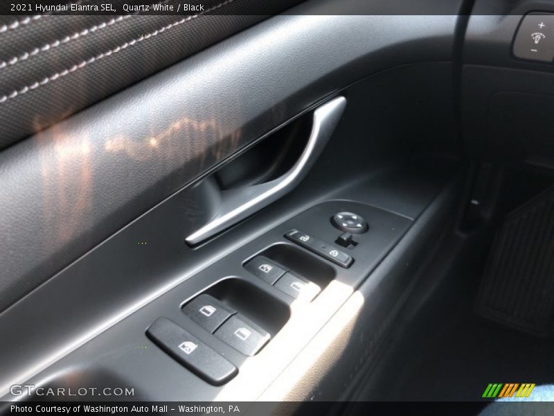 Quartz White / Black 2021 Hyundai Elantra SEL