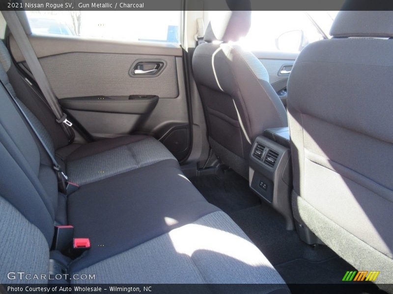 Gun Metallic / Charcoal 2021 Nissan Rogue SV