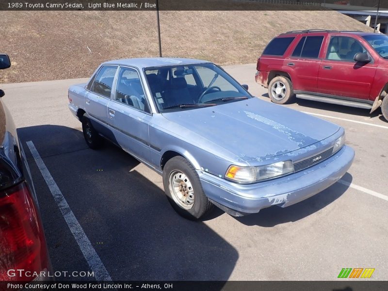 Front 3/4 View of 1989 Camry Sedan
