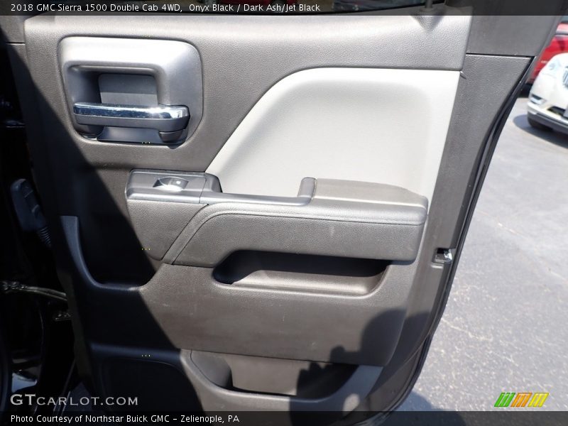 Onyx Black / Dark Ash/Jet Black 2018 GMC Sierra 1500 Double Cab 4WD