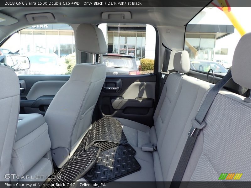 Onyx Black / Dark Ash/Jet Black 2018 GMC Sierra 1500 Double Cab 4WD