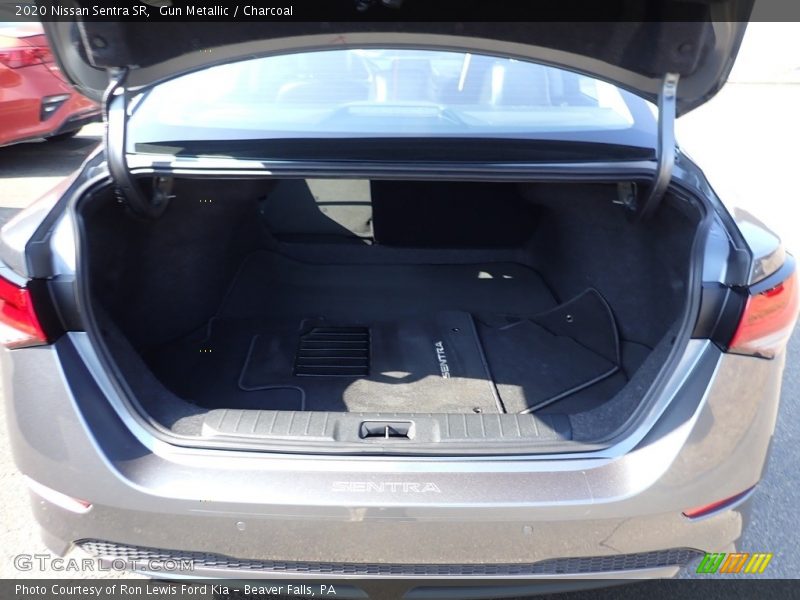 Gun Metallic / Charcoal 2020 Nissan Sentra SR