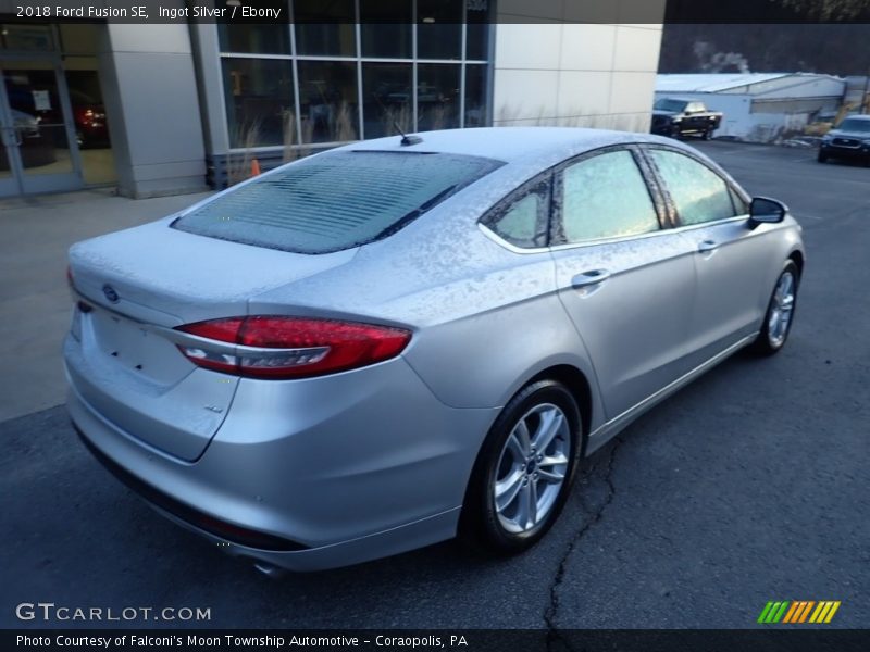 Ingot Silver / Ebony 2018 Ford Fusion SE