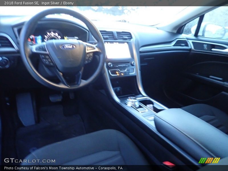 Ingot Silver / Ebony 2018 Ford Fusion SE
