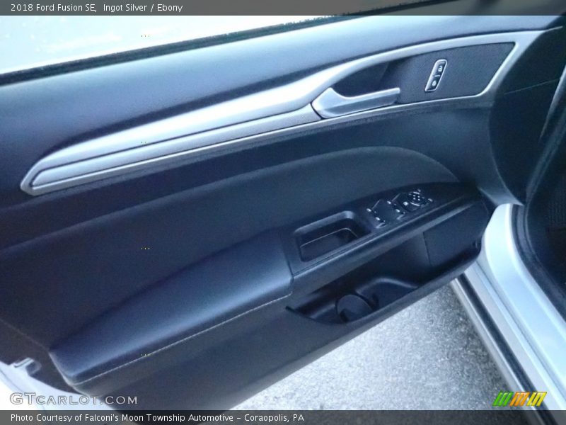 Ingot Silver / Ebony 2018 Ford Fusion SE