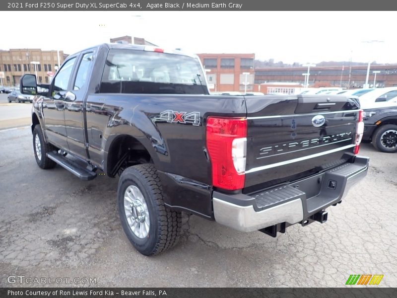 Agate Black / Medium Earth Gray 2021 Ford F250 Super Duty XL SuperCab 4x4
