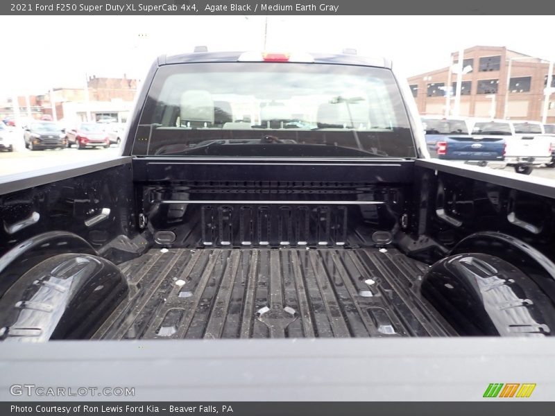 Agate Black / Medium Earth Gray 2021 Ford F250 Super Duty XL SuperCab 4x4