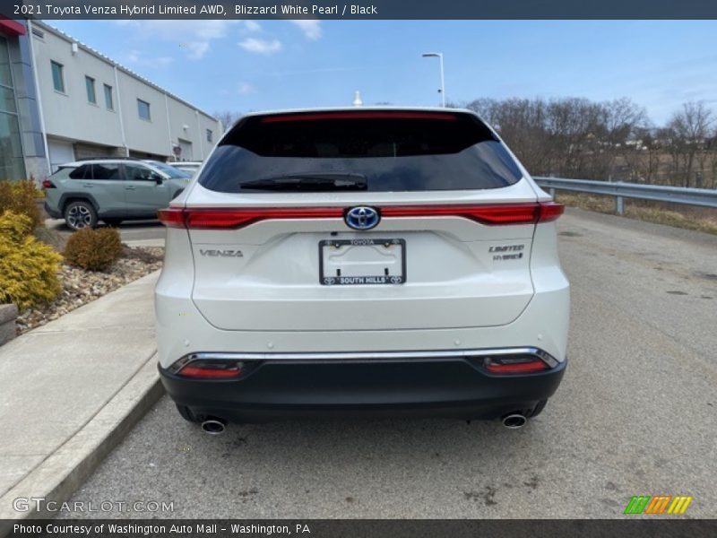 Blizzard White Pearl / Black 2021 Toyota Venza Hybrid Limited AWD