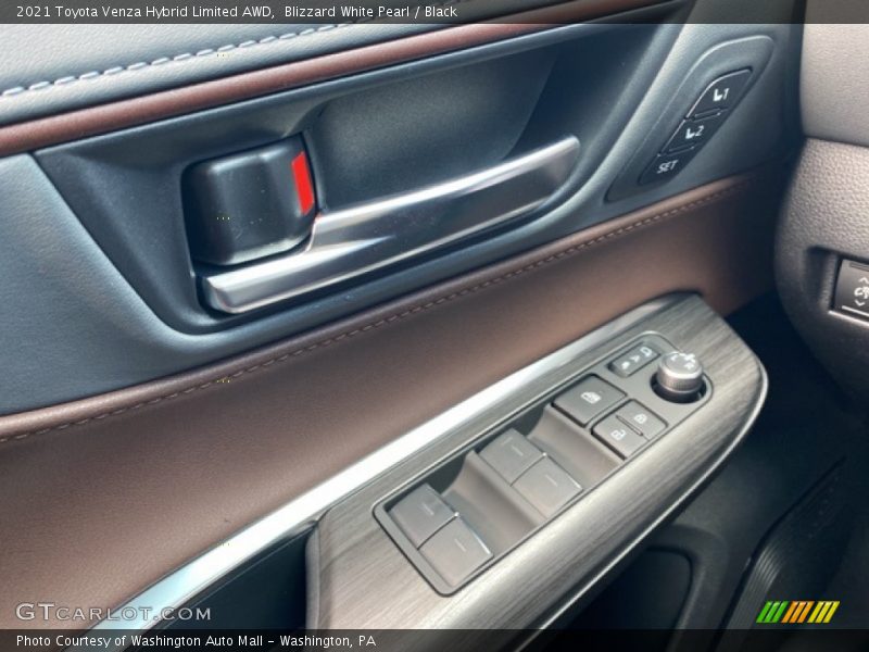 Blizzard White Pearl / Black 2021 Toyota Venza Hybrid Limited AWD