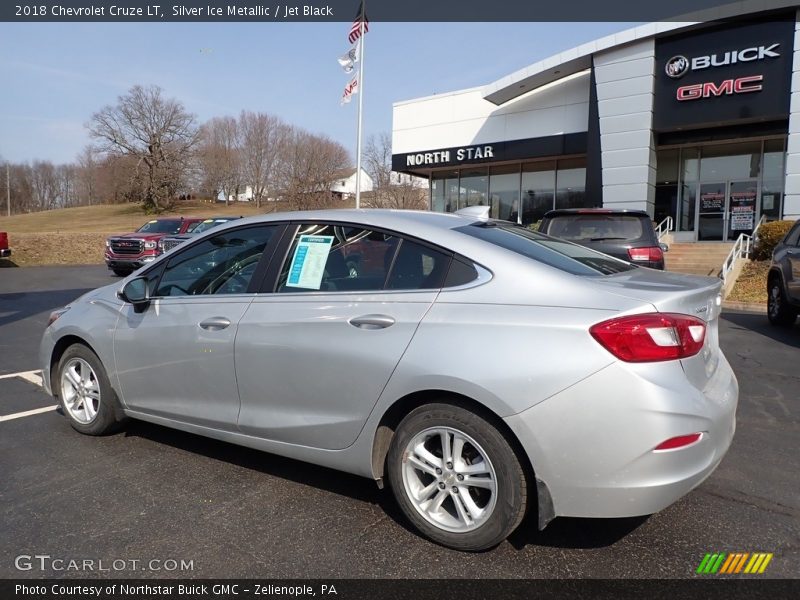 Silver Ice Metallic / Jet Black 2018 Chevrolet Cruze LT