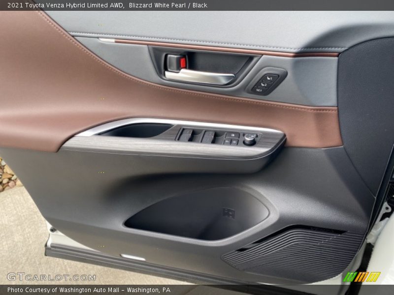 Blizzard White Pearl / Black 2021 Toyota Venza Hybrid Limited AWD