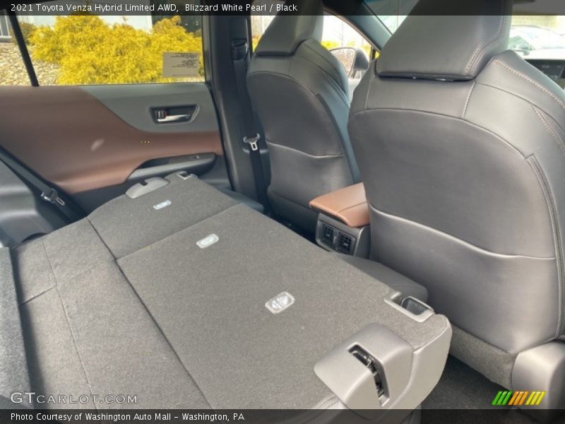 Blizzard White Pearl / Black 2021 Toyota Venza Hybrid Limited AWD