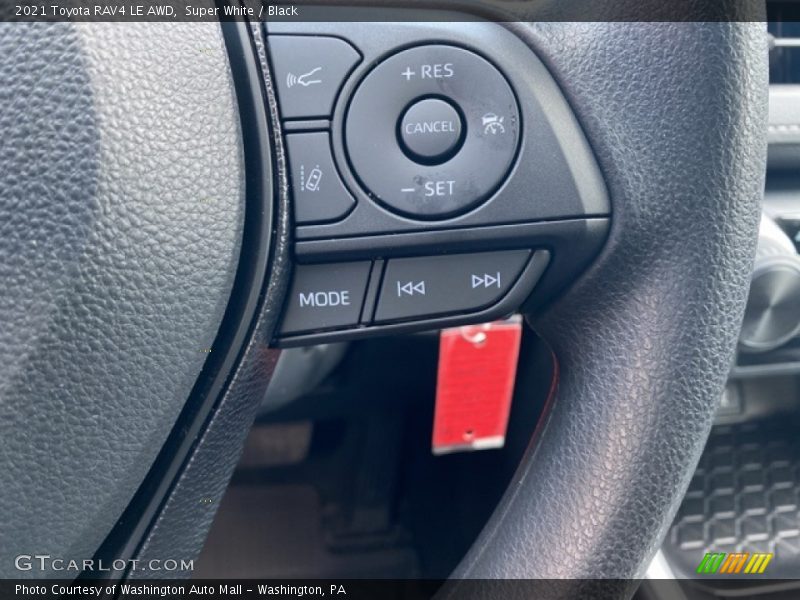 Super White / Black 2021 Toyota RAV4 LE AWD