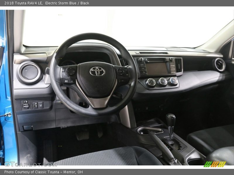 Electric Storm Blue / Black 2018 Toyota RAV4 LE