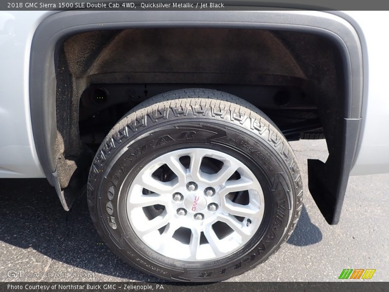 Quicksilver Metallic / Jet Black 2018 GMC Sierra 1500 SLE Double Cab 4WD