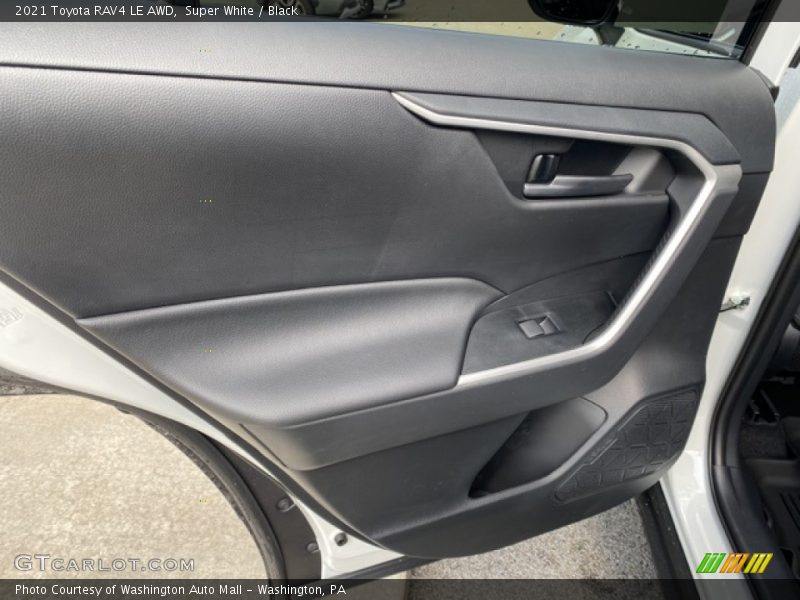 Super White / Black 2021 Toyota RAV4 LE AWD