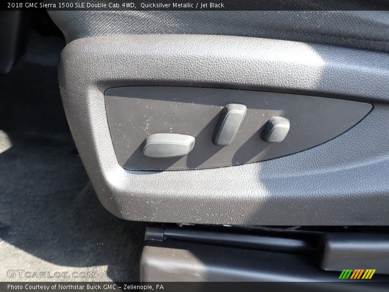 Quicksilver Metallic / Jet Black 2018 GMC Sierra 1500 SLE Double Cab 4WD
