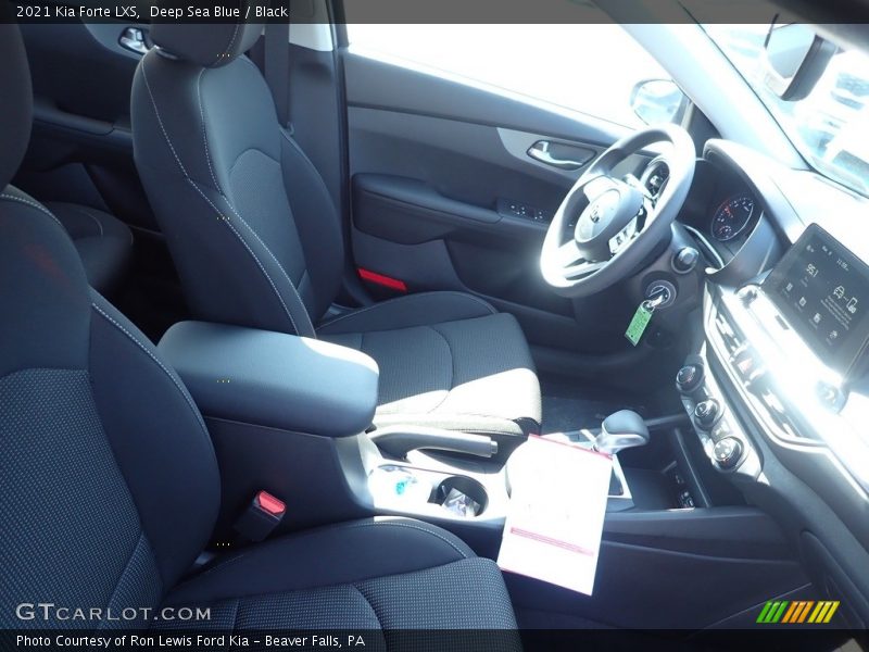 Deep Sea Blue / Black 2021 Kia Forte LXS