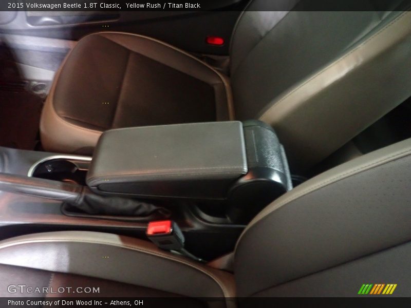 Yellow Rush / Titan Black 2015 Volkswagen Beetle 1.8T Classic