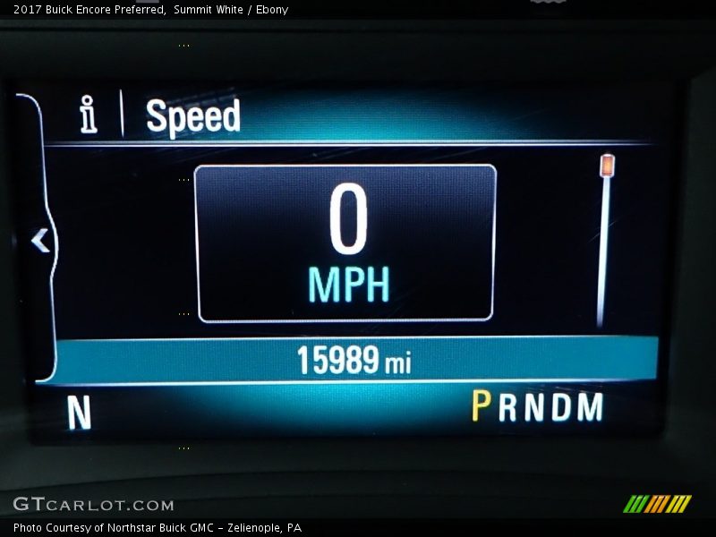 Summit White / Ebony 2017 Buick Encore Preferred