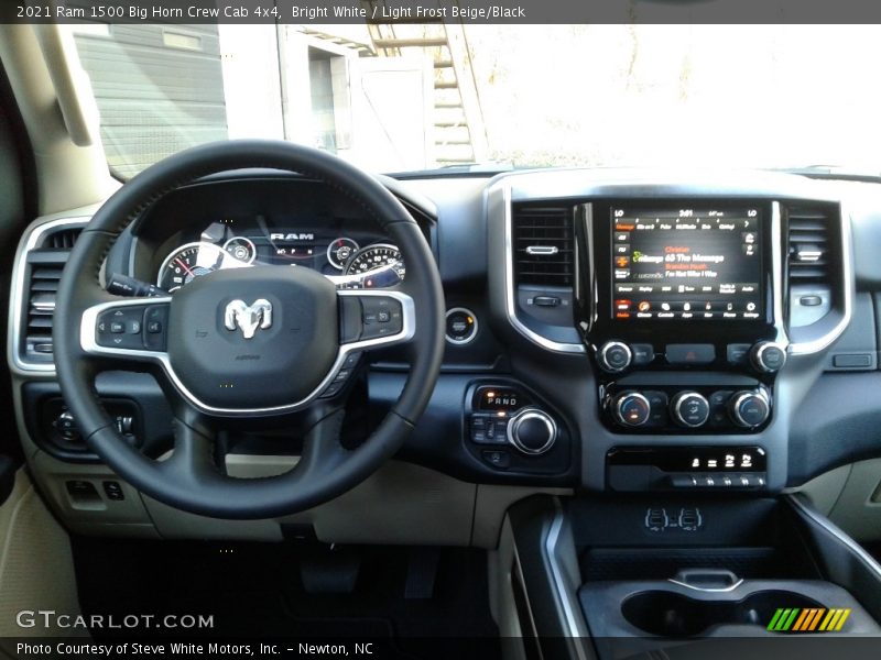Bright White / Light Frost Beige/Black 2021 Ram 1500 Big Horn Crew Cab 4x4