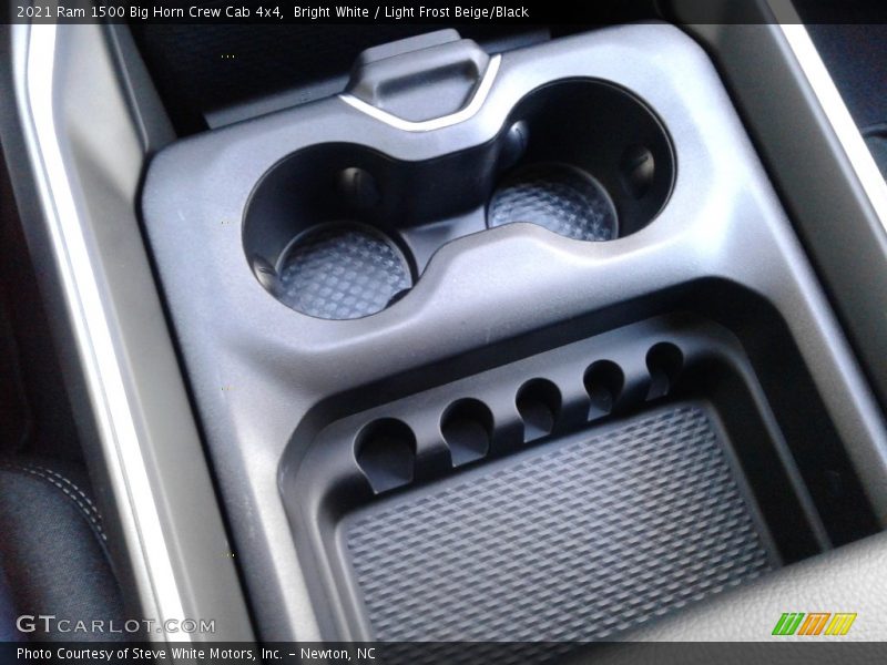 Bright White / Light Frost Beige/Black 2021 Ram 1500 Big Horn Crew Cab 4x4