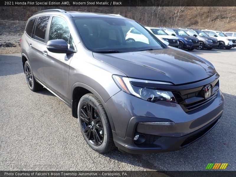 Modern Steel Metallic / Black 2021 Honda Pilot Special Edition AWD