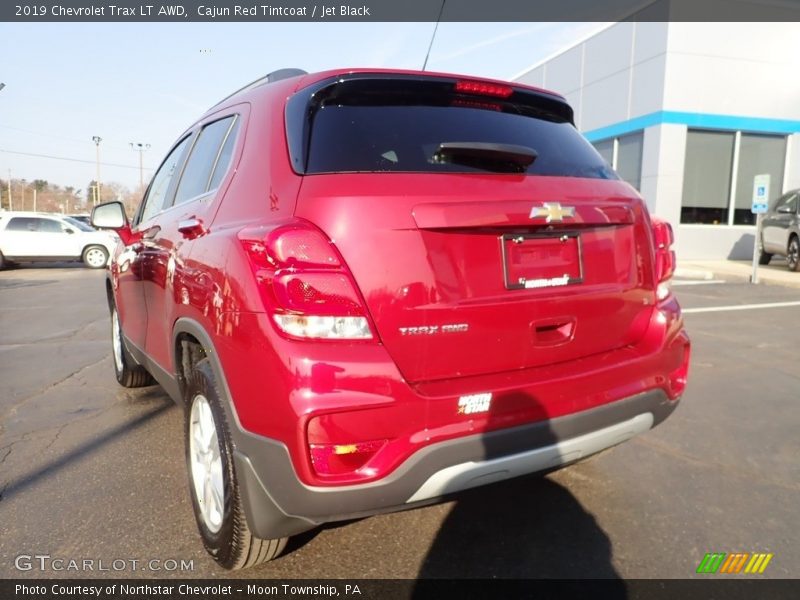 Cajun Red Tintcoat / Jet Black 2019 Chevrolet Trax LT AWD