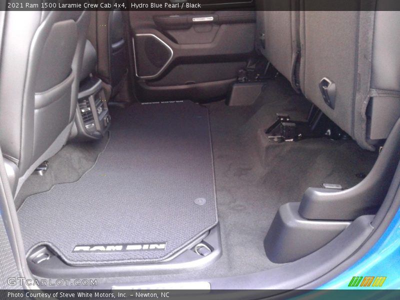 Hydro Blue Pearl / Black 2021 Ram 1500 Laramie Crew Cab 4x4