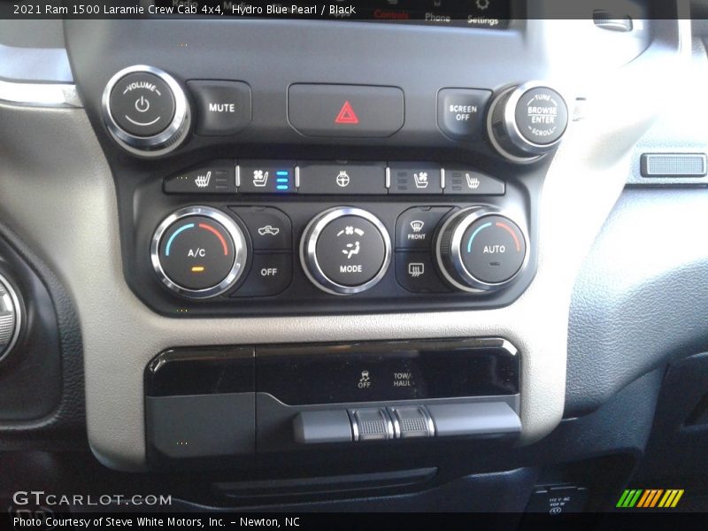 Hydro Blue Pearl / Black 2021 Ram 1500 Laramie Crew Cab 4x4