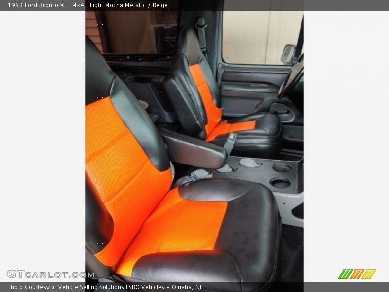 Light Mocha Metallic / Beige 1993 Ford Bronco XLT 4x4