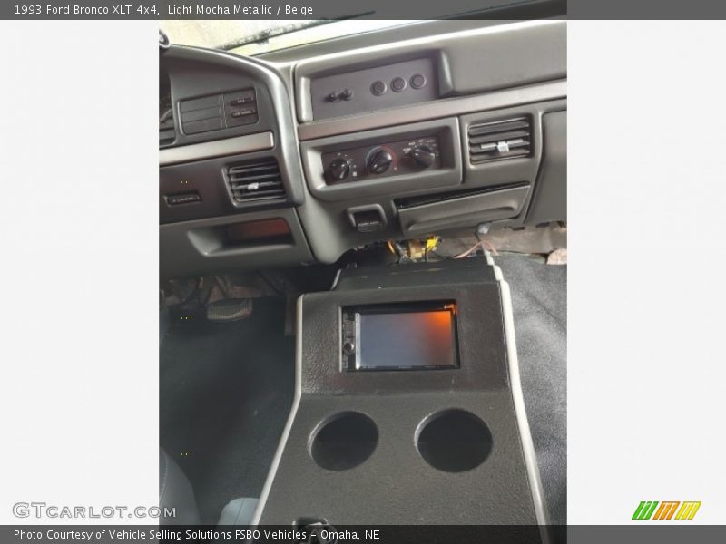 Light Mocha Metallic / Beige 1993 Ford Bronco XLT 4x4